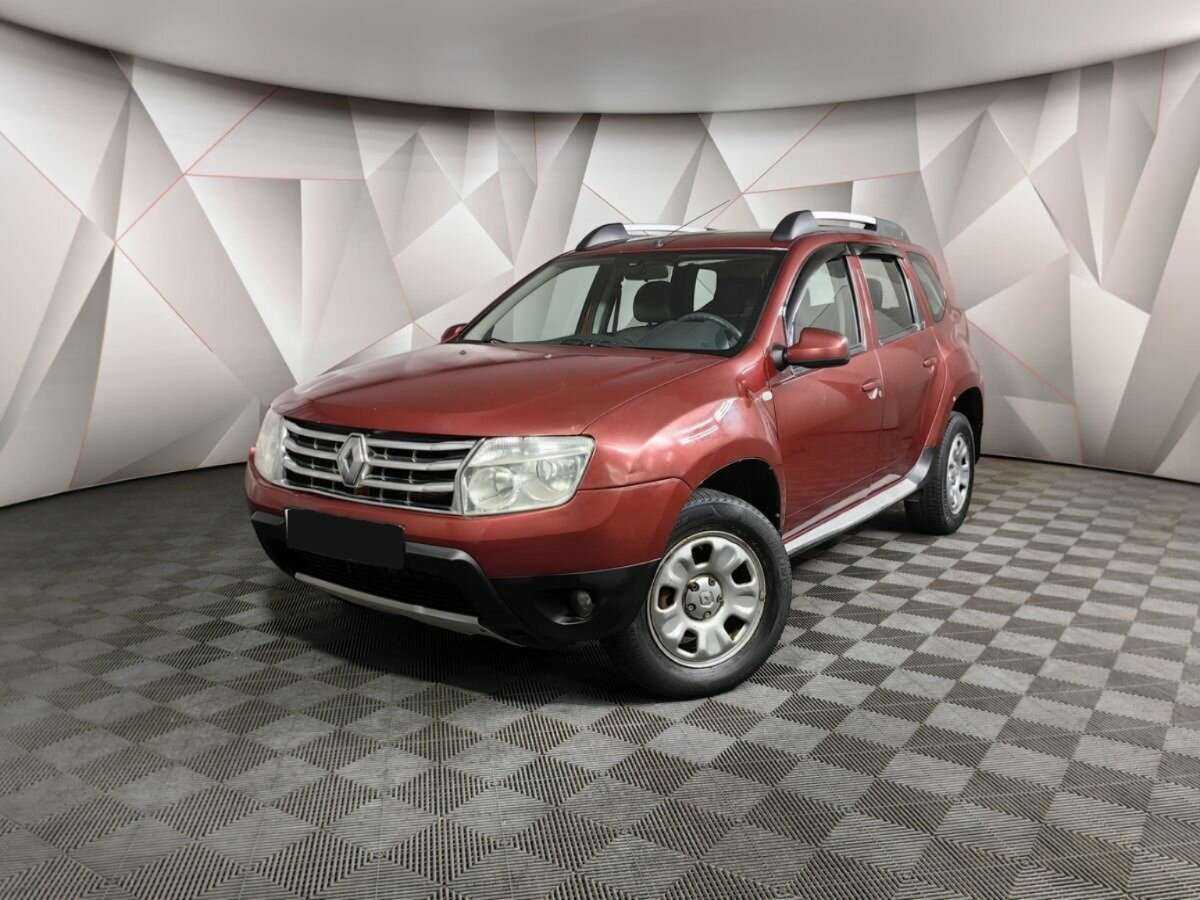Renault Duster 2013 года с пробегом. Посмотреть фото