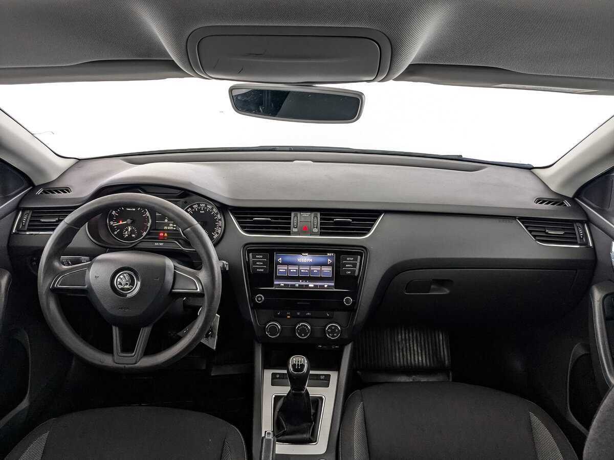 Skoda Octavia 2017 года с пробегом. Фото: #9