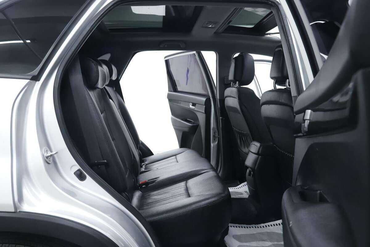 Kia Sorento 2012 года с пробегом. Фото: #20