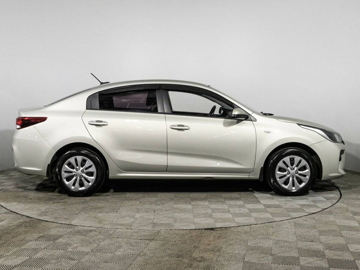 Kia Rio 2019 года с пробегом. Фото: #3