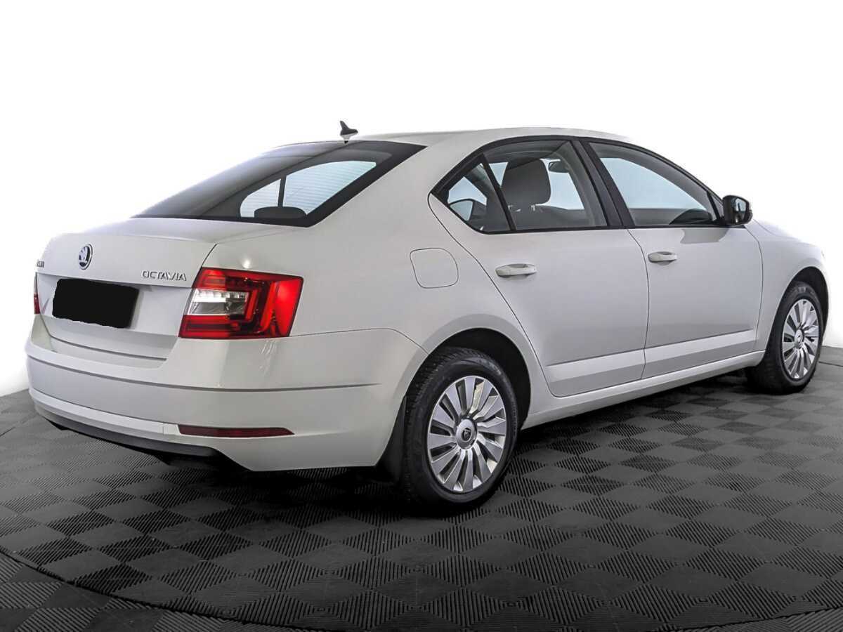 Skoda Octavia 2017 года с пробегом. Фото: #4