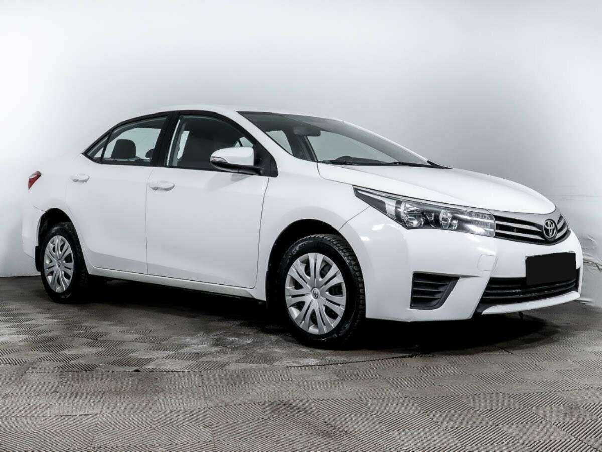 Toyota Corolla 2013 года с пробегом. Фото: #2
