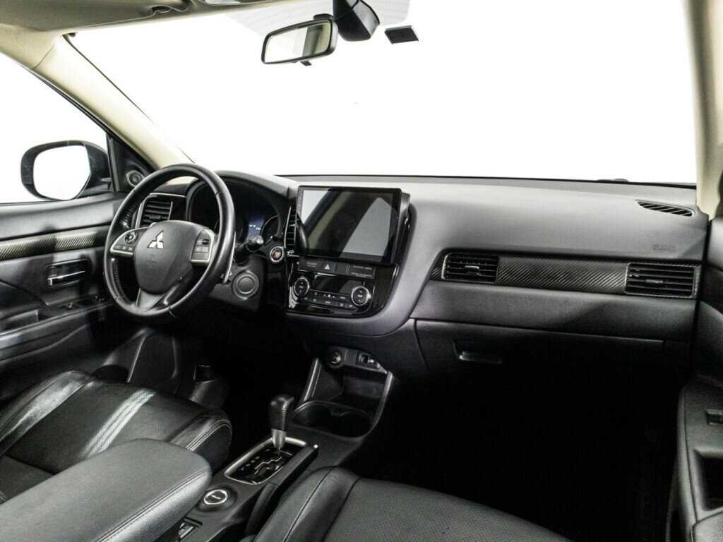 Mitsubishi Outlander 2012 года с пробегом. Фото: #8