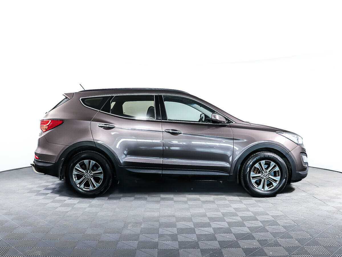 Hyundai Santa Fe 2013 года с пробегом. Фото: #3
