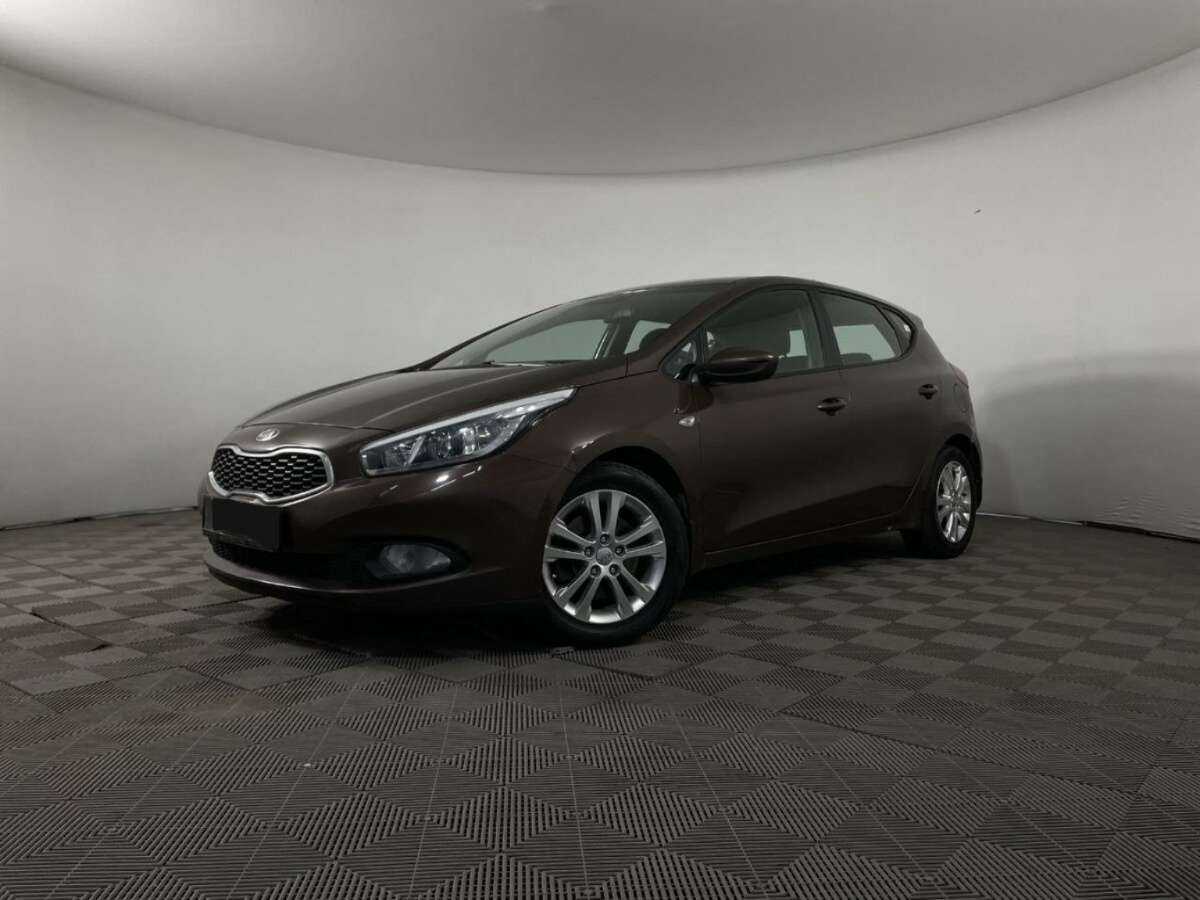 Kia Ceed 2013 года с пробегом. Фото: #0