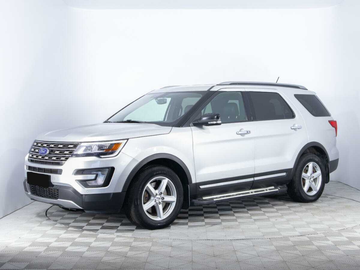 Ford Explorer 2017 года с пробегом. Посмотреть фото