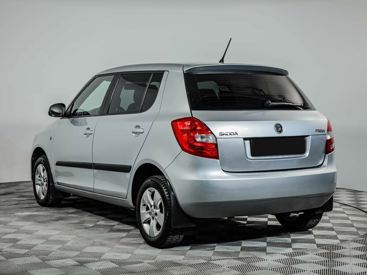Skoda Fabia 2014 года с пробегом. Фото: #5