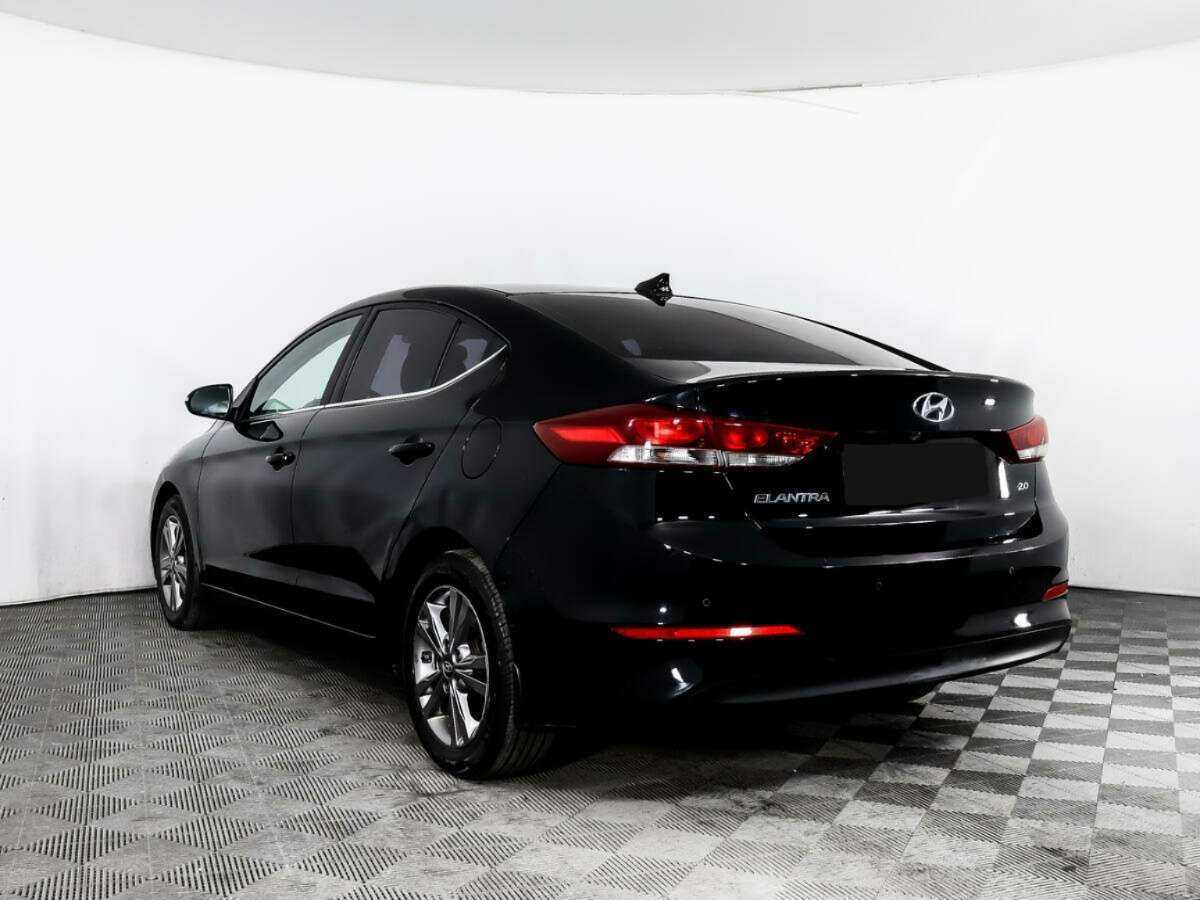 Hyundai Elantra 2017 года с пробегом. Фото: #6