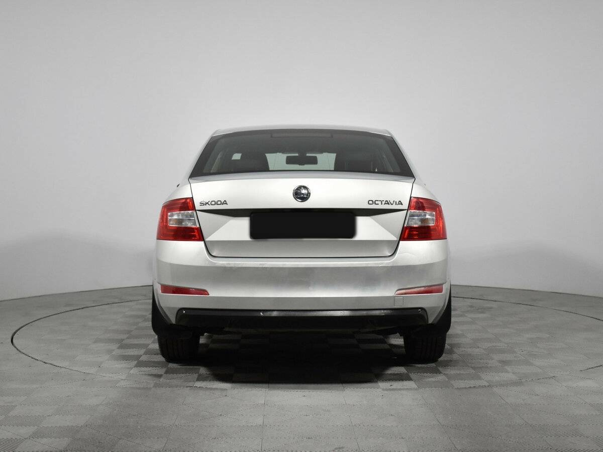 Skoda Octavia 2015 года с пробегом. Фото: #5