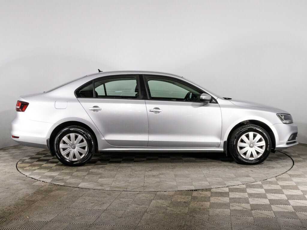 Volkswagen Jetta 2016 года с пробегом. Фото: #3