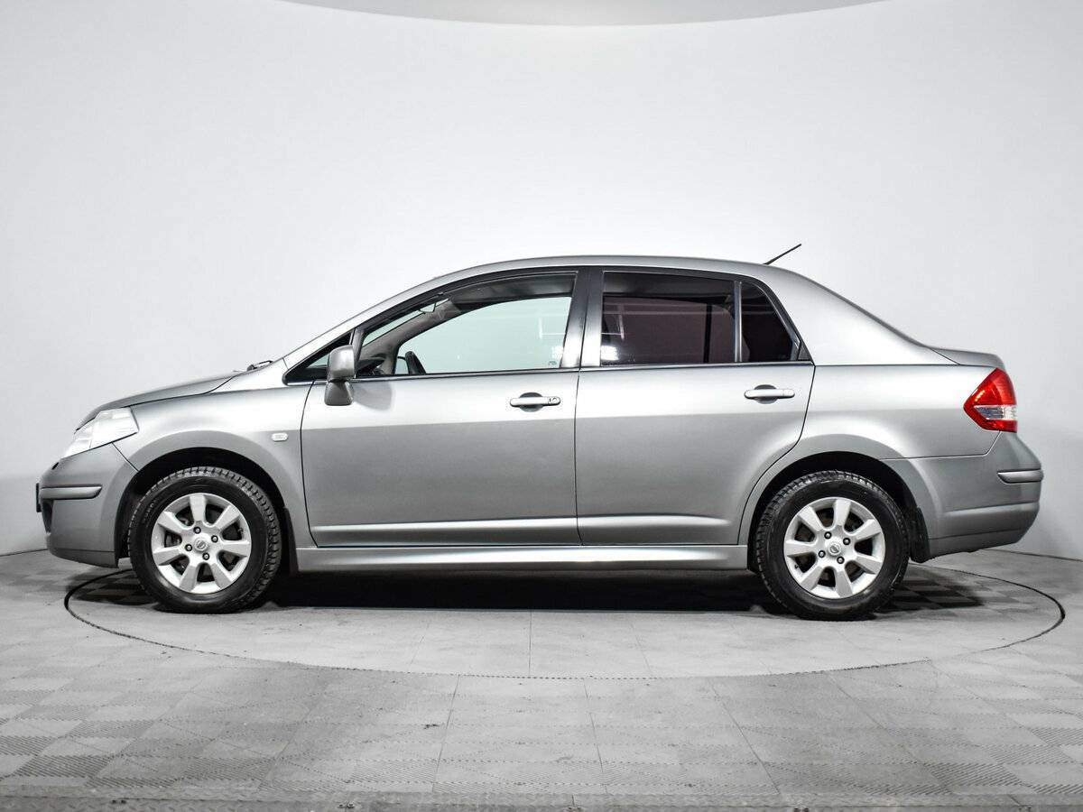 Nissan Tiida 2013 года с пробегом. Фото: #7