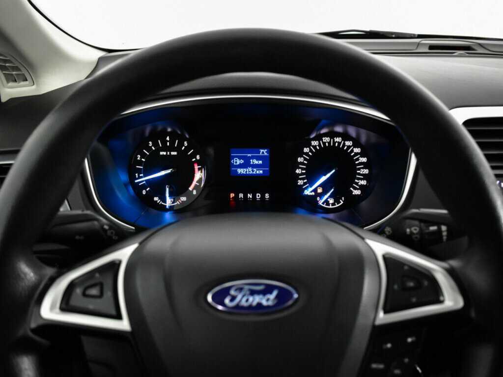 Ford Mondeo 2015 года с пробегом. Фото: #10