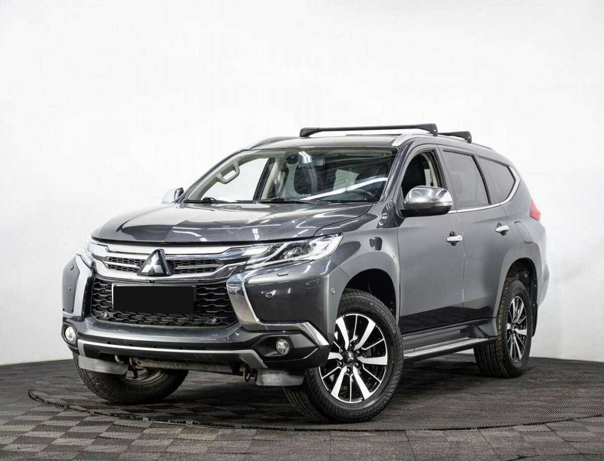 Mitsubishi Pajero Sport 2018 года с пробегом. Фото: #0