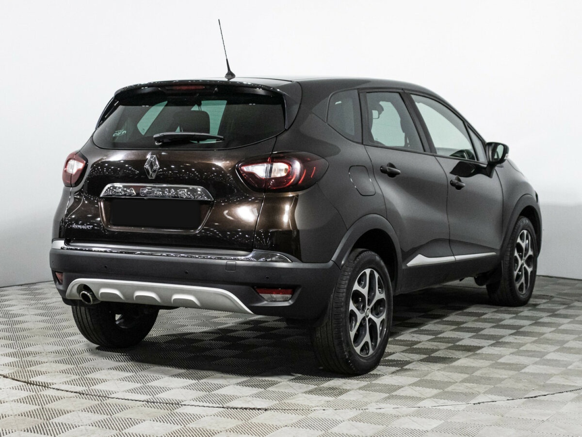Renault Kaptur 2016 года с пробегом. Фото: #4