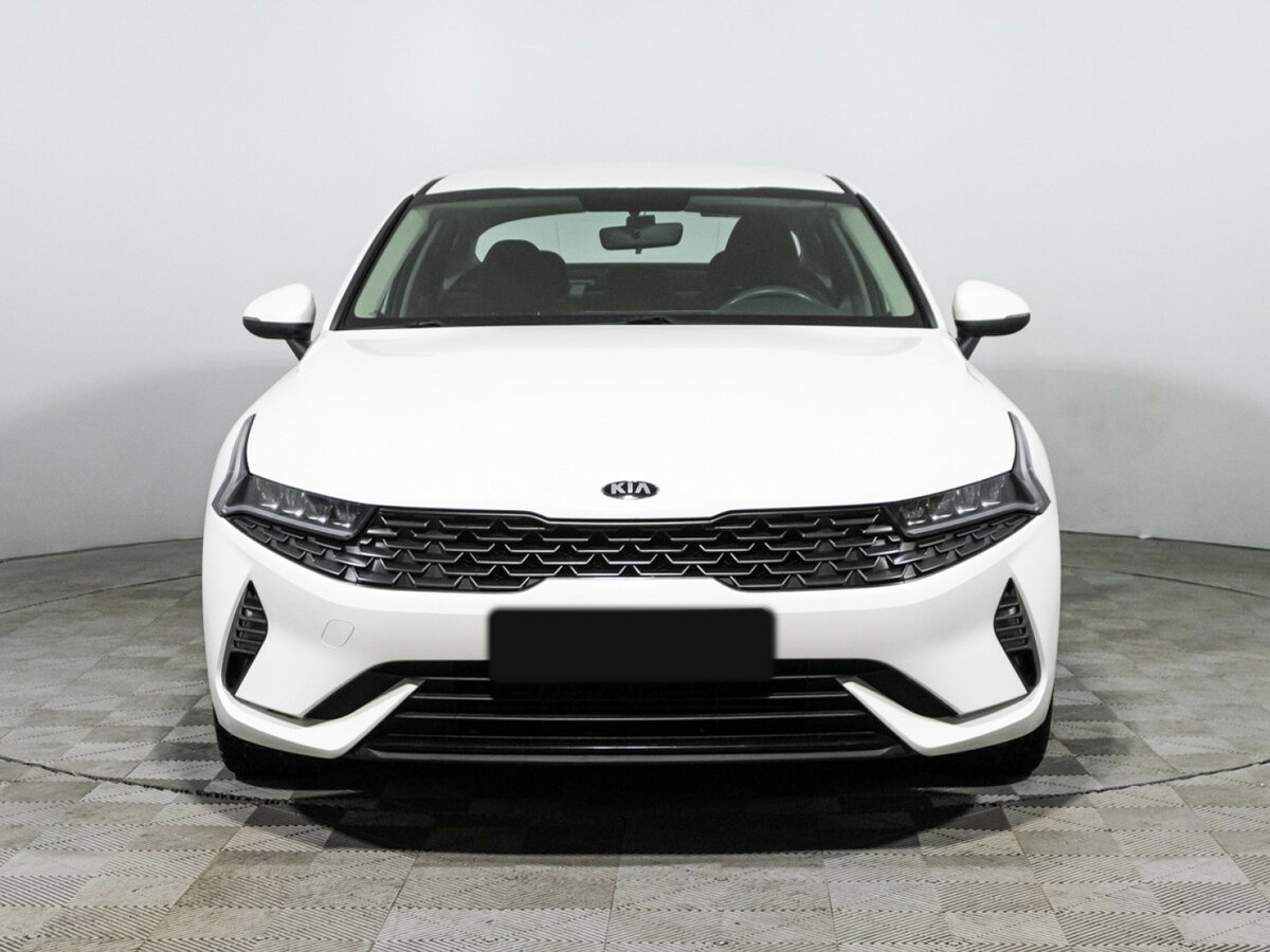 Kia K5 2020 года с пробегом. Фото: #1