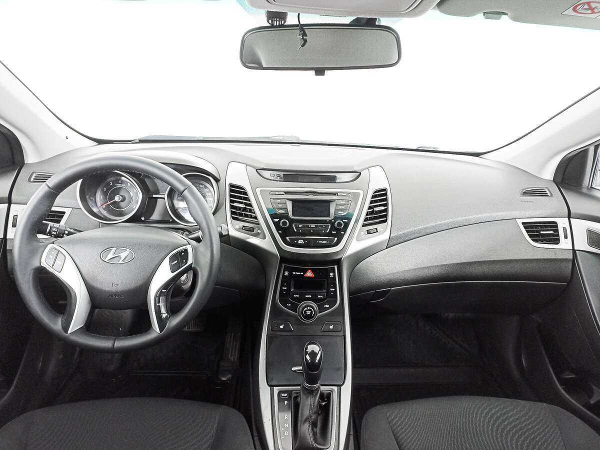 Hyundai Elantra 2014 года с пробегом. Фото: #11