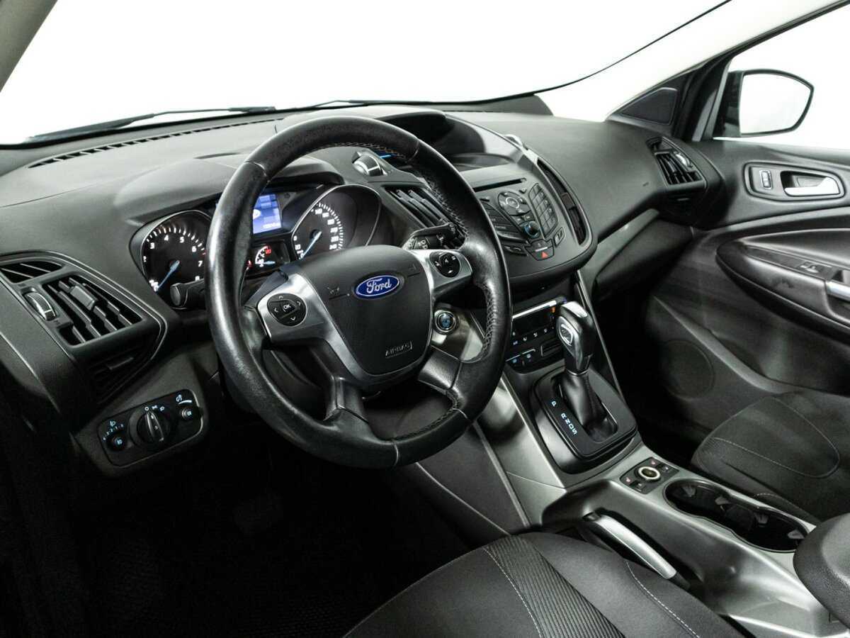 Ford Kuga 2015 года с пробегом. Фото: #10