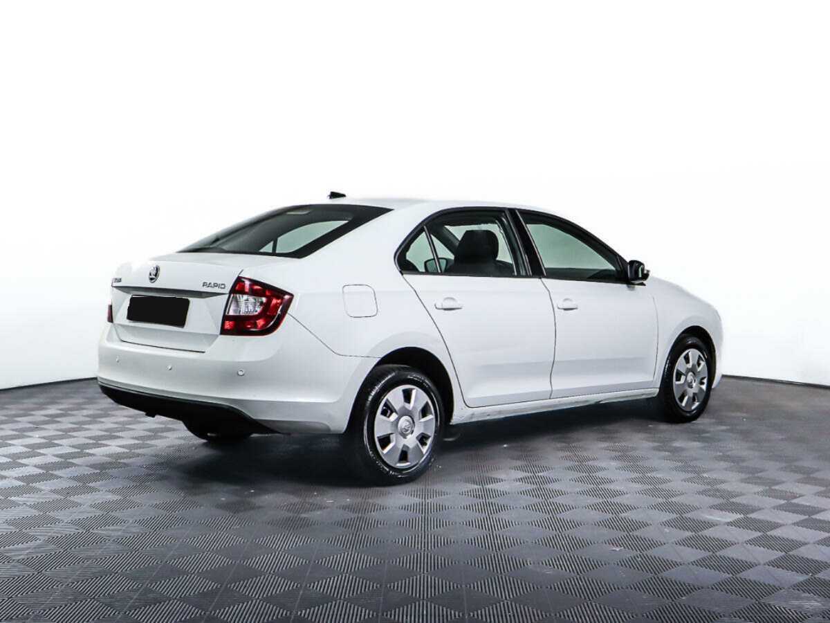 Skoda Rapid 2019 года с пробегом. Фото: #4