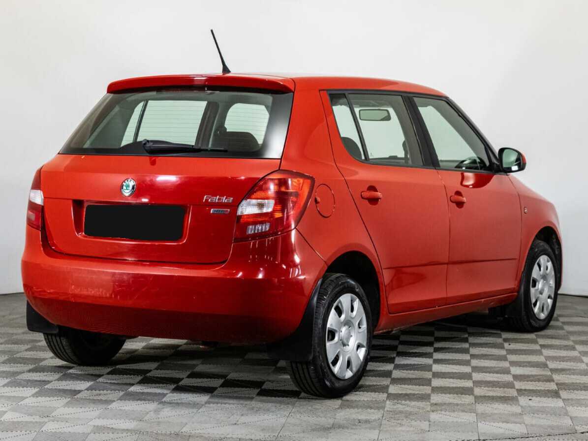 Skoda Fabia 2012 года с пробегом. Фото: #4