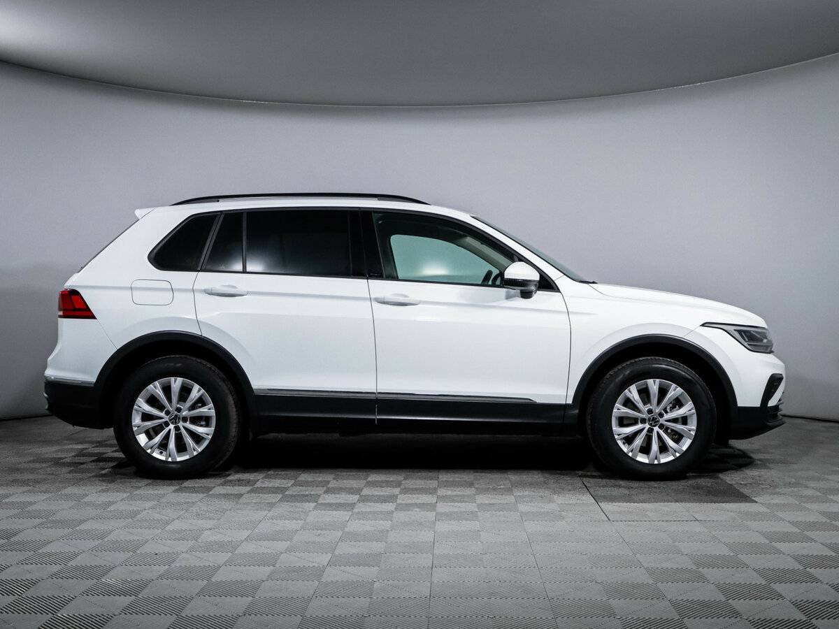 Volkswagen Tiguan 2021 года с пробегом. Фото: #3