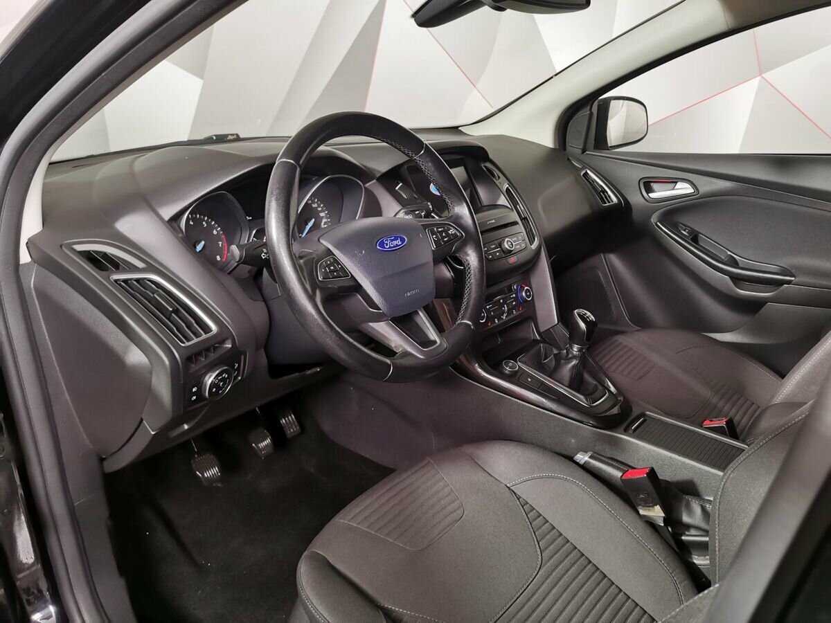 Ford Focus 2018 года с пробегом. Фото: #13