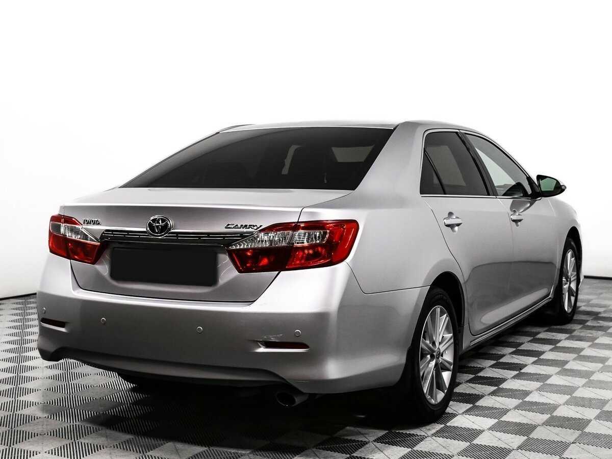 Toyota Camry 2014 года с пробегом. Фото: #4