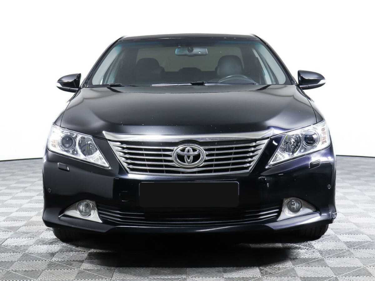 Toyota Camry 2014 года с пробегом. Фото: #1