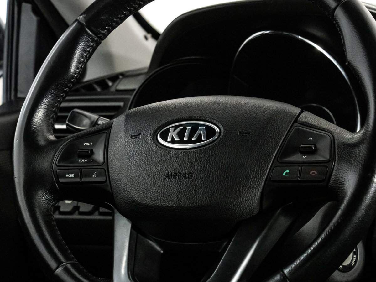 Kia Rio 2012 года с пробегом. Фото: #9