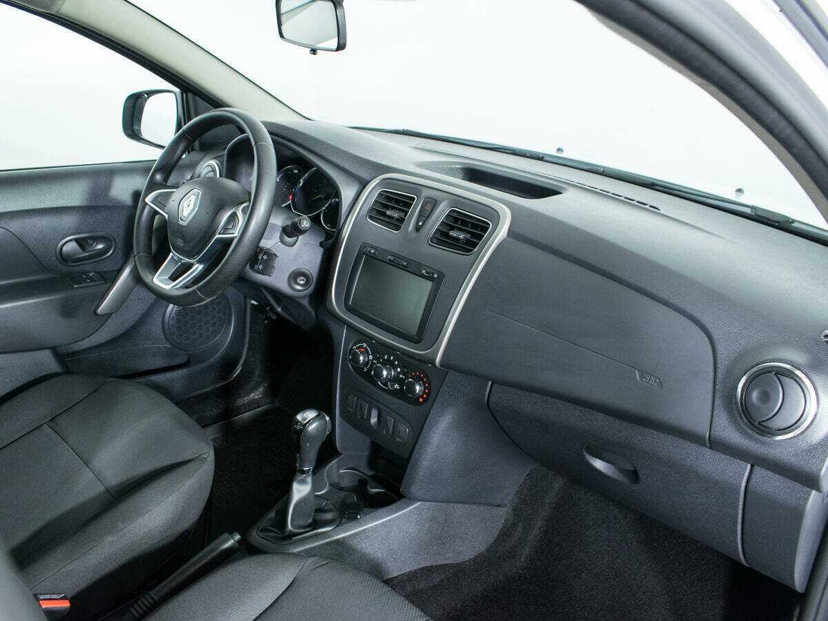 Renault Logan 2019 года с пробегом. Фото: #8