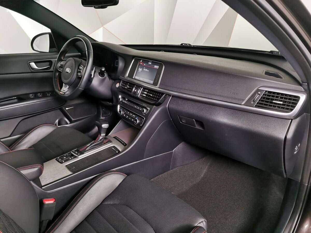Kia Optima 2018 года с пробегом. Фото: #8