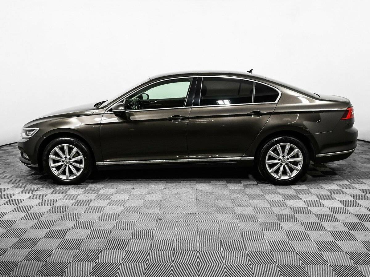 Volkswagen Passat 2017 года с пробегом. Фото: #7
