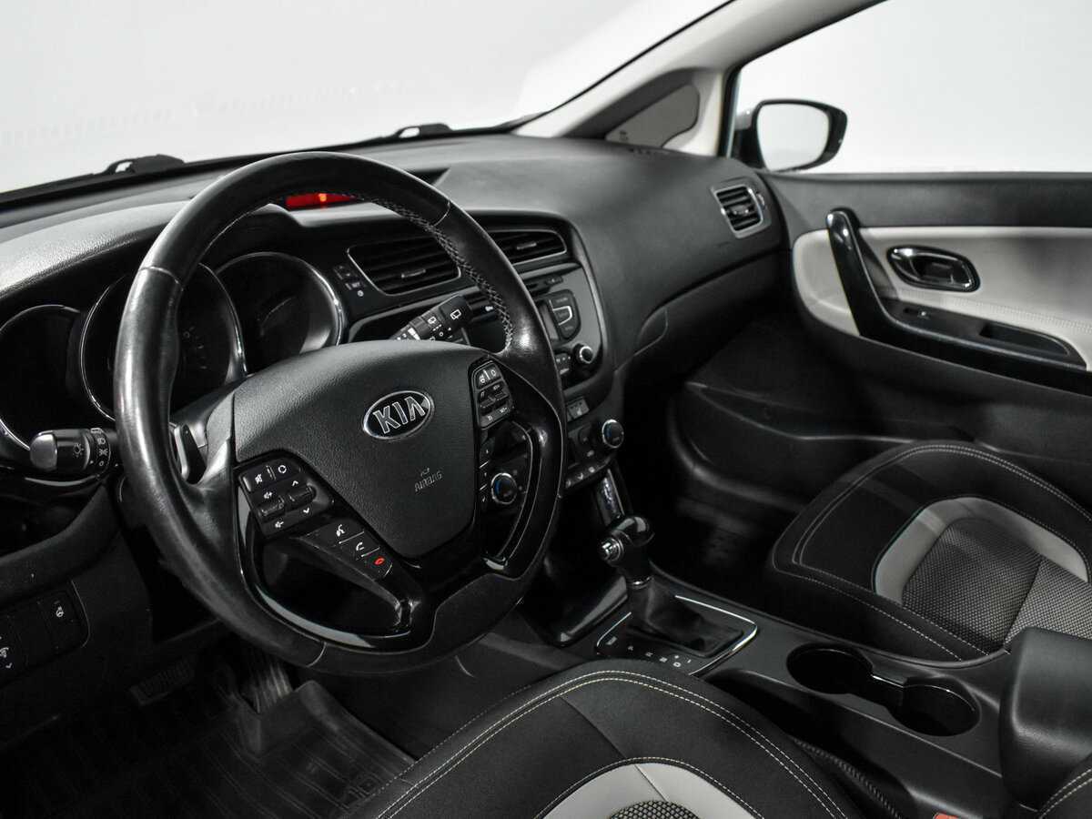 Kia Ceed 2012 года с пробегом. Фото: #8