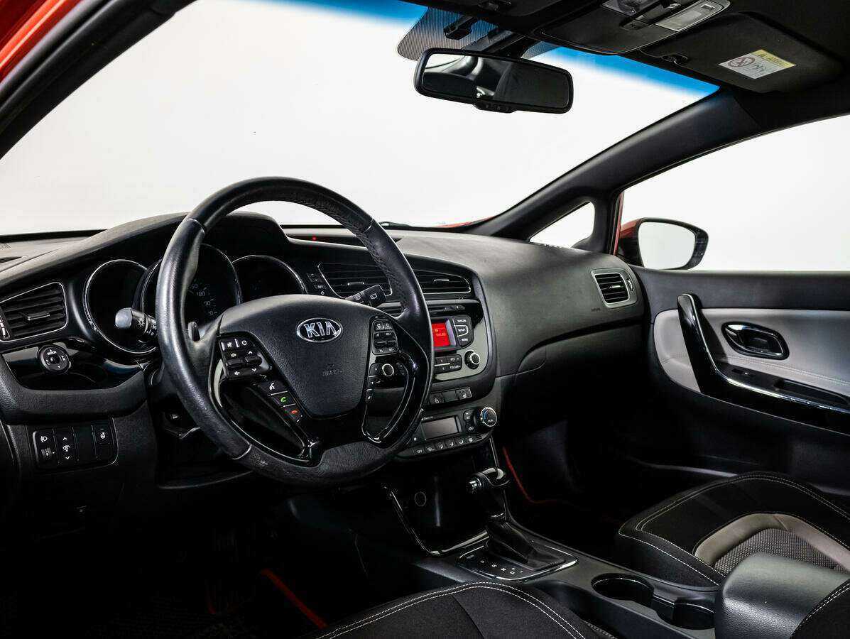 Kia Ceed 2014 года с пробегом. Фото: #10