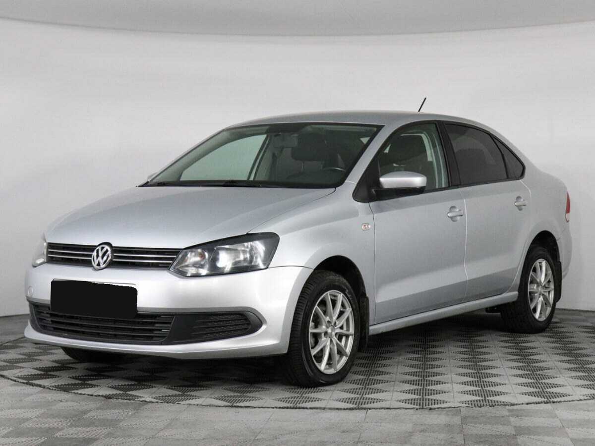 Volkswagen Polo 2015 года с пробегом. Посмотреть фото