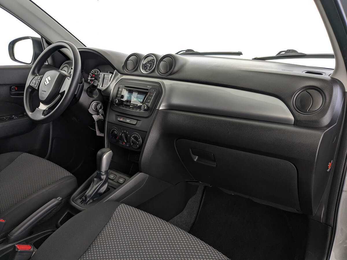 Suzuki Vitara 2017 года с пробегом. Фото: #8