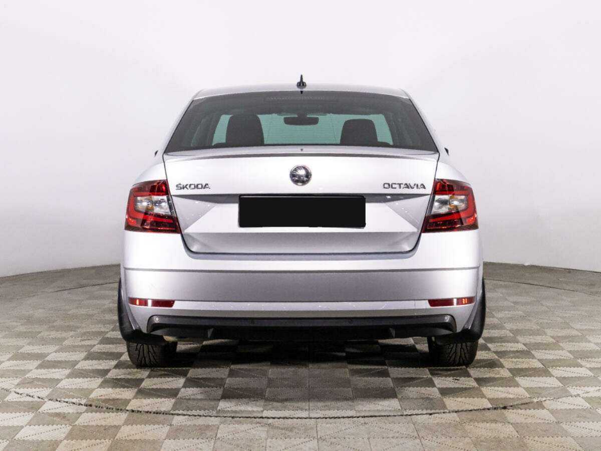 Skoda Octavia 2018 года с пробегом. Фото: #5