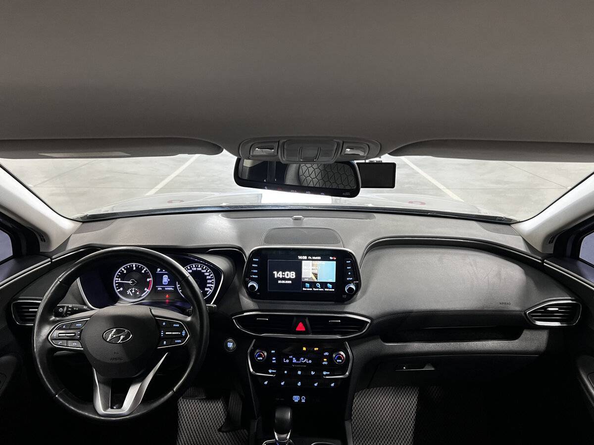 Hyundai Santa Fe 2019 года с пробегом. Фото: #13