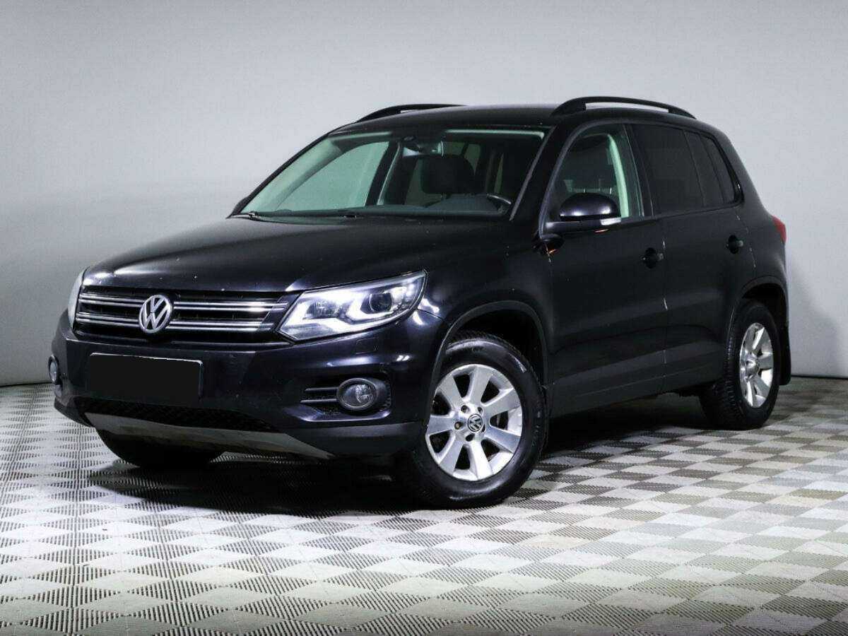 Volkswagen Tiguan 2012 года с пробегом. Фото: #0
