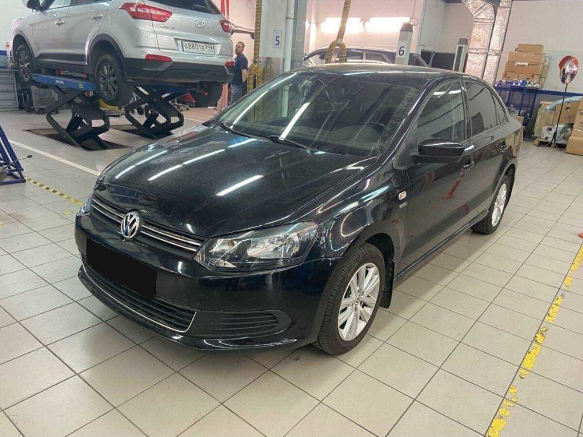Volkswagen Polo 2013 года с пробегом. Посмотреть фото