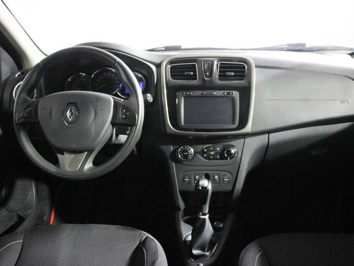 Renault Sandero 2015 года с пробегом. Фото: #9