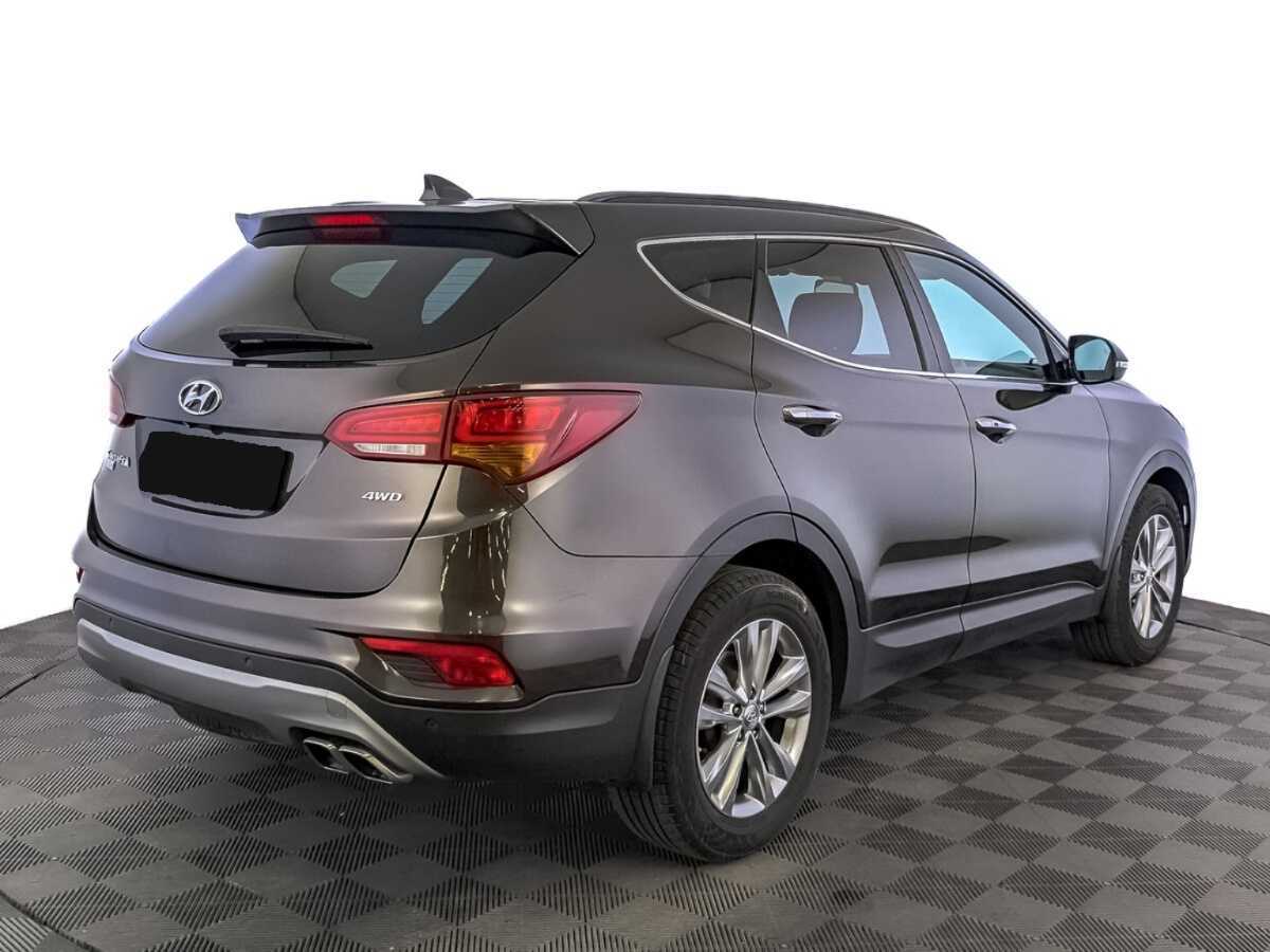 Hyundai Santa Fe 2017 года с пробегом. Фото: #4