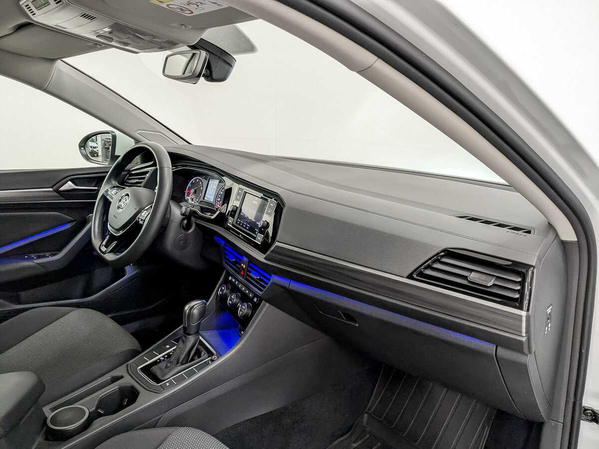 Volkswagen Jetta 2020 года с пробегом. Фото: #10