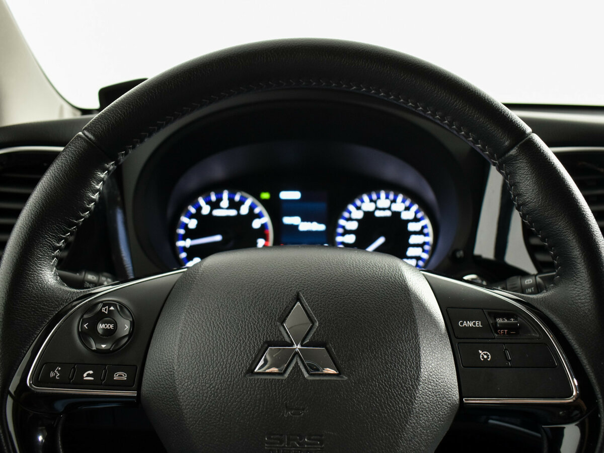 Mitsubishi Outlander 2019 года с пробегом. Фото: #17