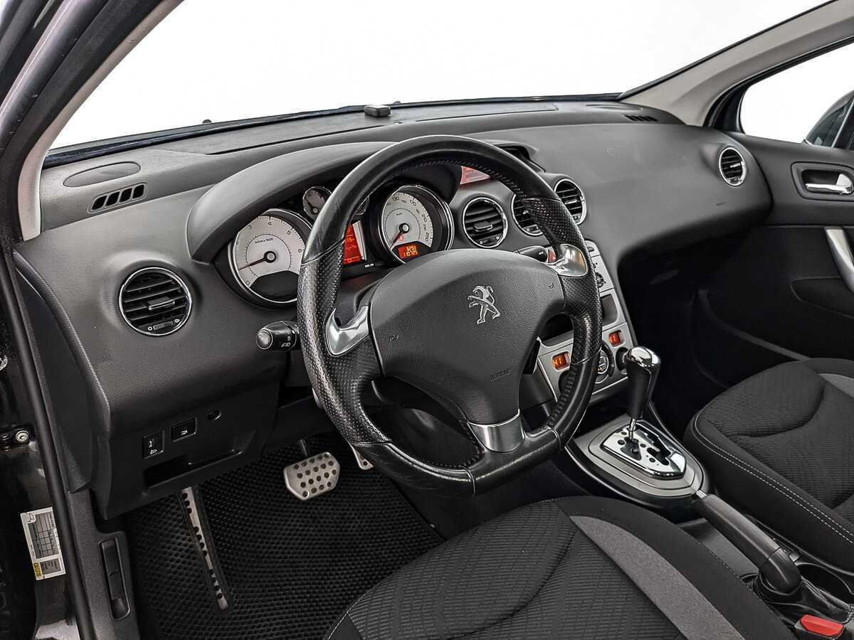 Peugeot 408 2016 года с пробегом. Фото: #12