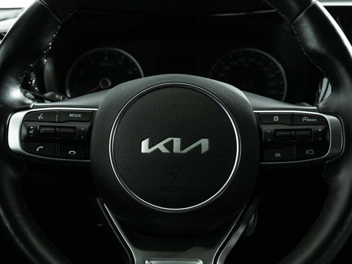 Kia K5 2021 года с пробегом. Фото: #21