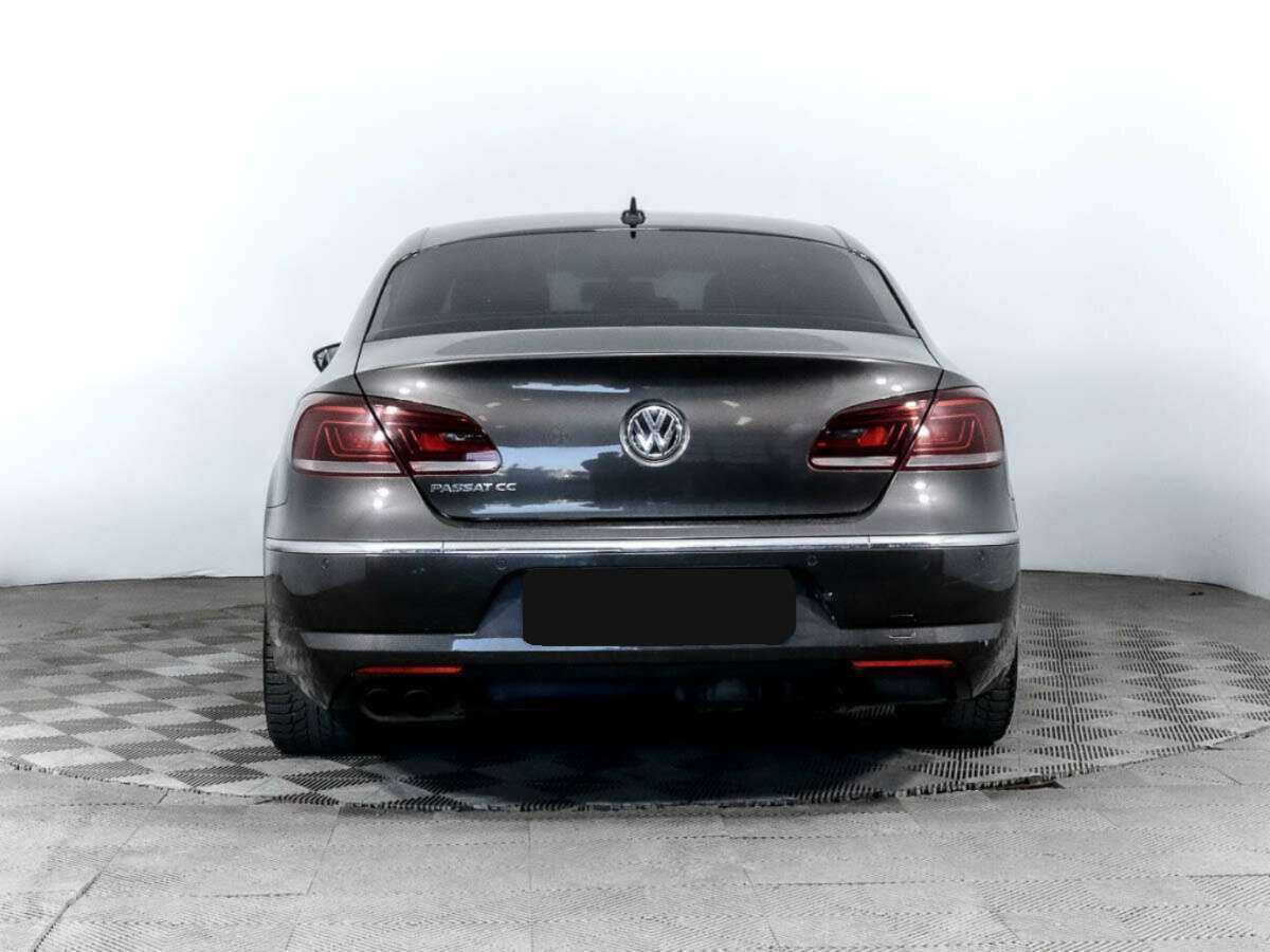 Volkswagen Passat CC 2012 года с пробегом. Фото: #4