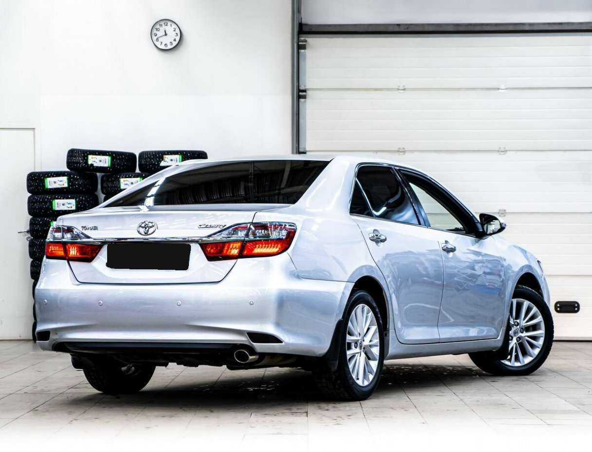 Toyota Camry 2015 года с пробегом. Фото: #2