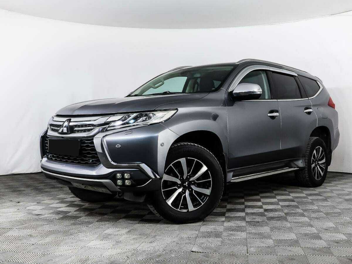 Mitsubishi Pajero Sport 2016 года с пробегом. Фото: #0