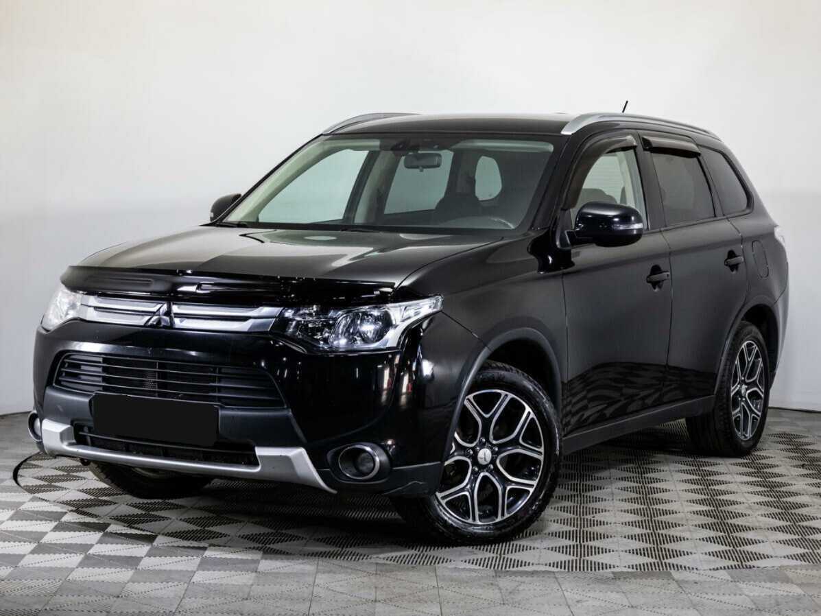 Mitsubishi Outlander 2014 года с пробегом. Фото: #0