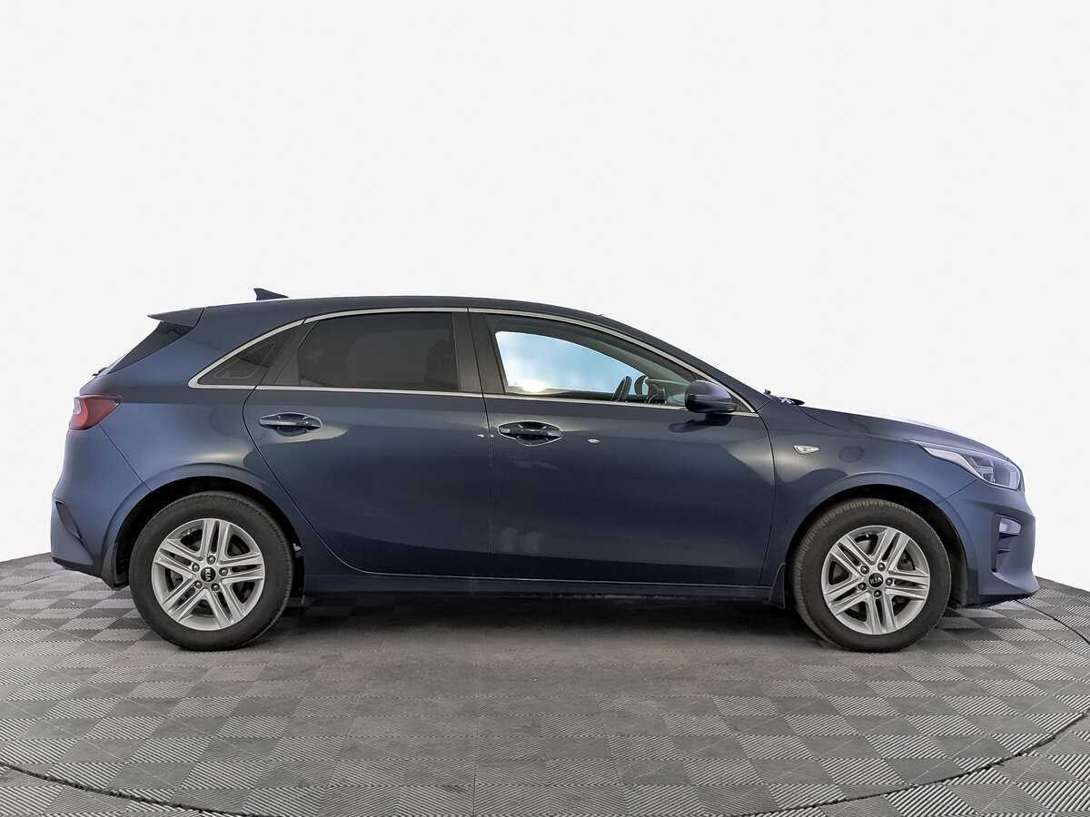 Kia Ceed 2020 года с пробегом. Фото: #3